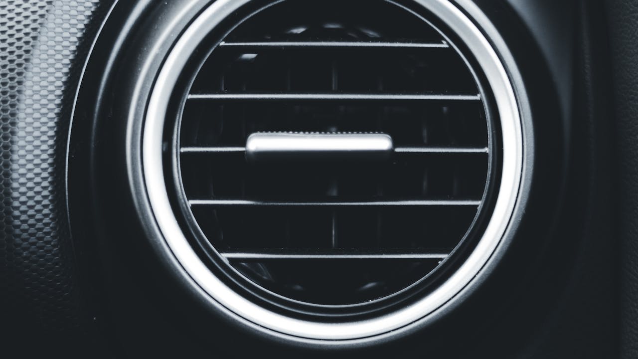 Car A/C Not Blowing Cold? Causes, Symptoms, and What to Do