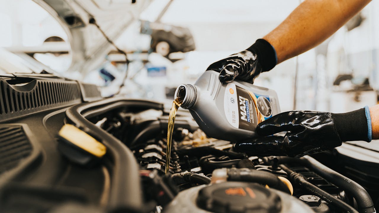 Engine Overheating in Summer Traffic: Causes & How to Prevent It